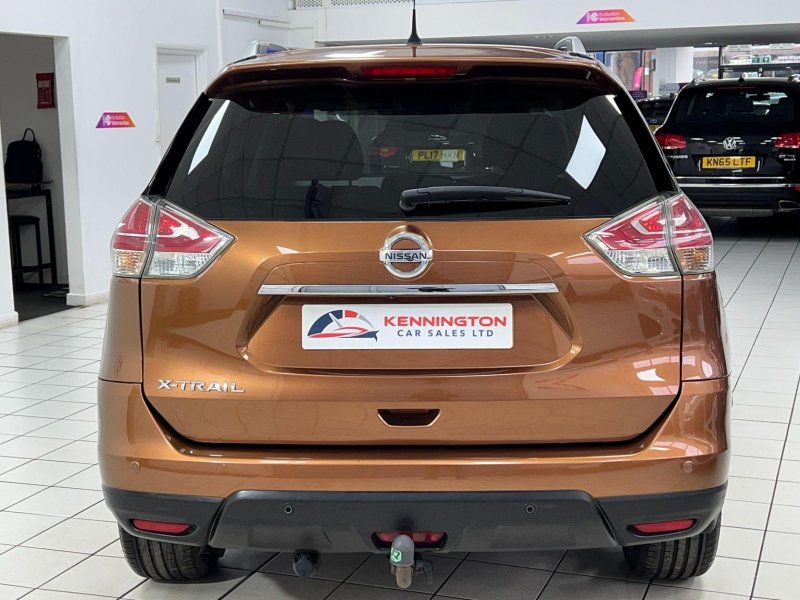 NISSAN X-TRAIL