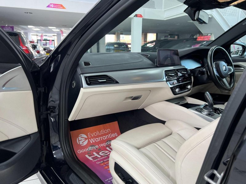BMW 5 SERIES