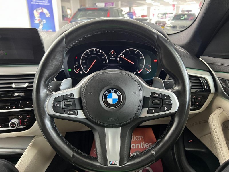 BMW 5 SERIES