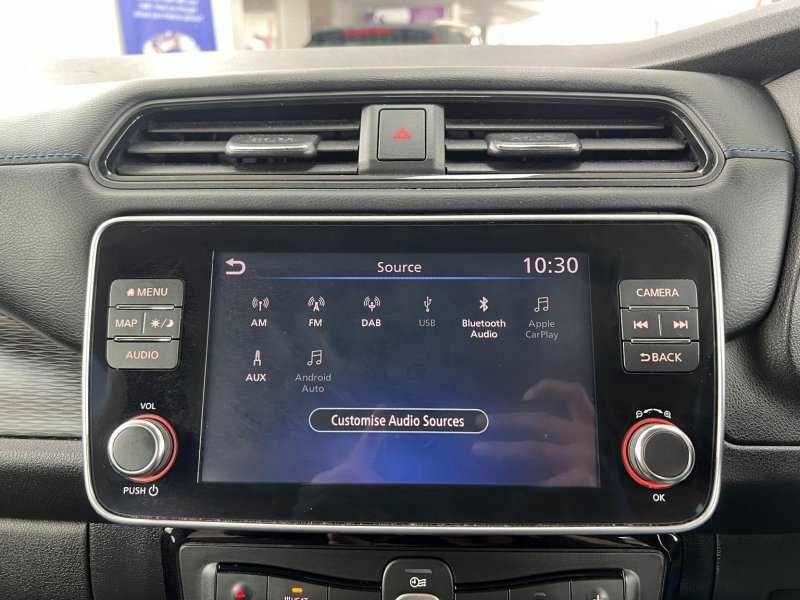 NISSAN LEAF