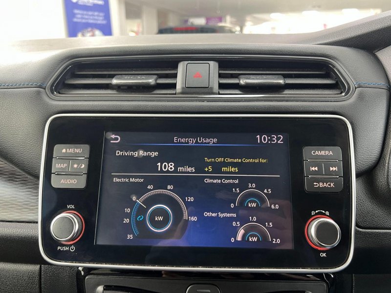 NISSAN LEAF