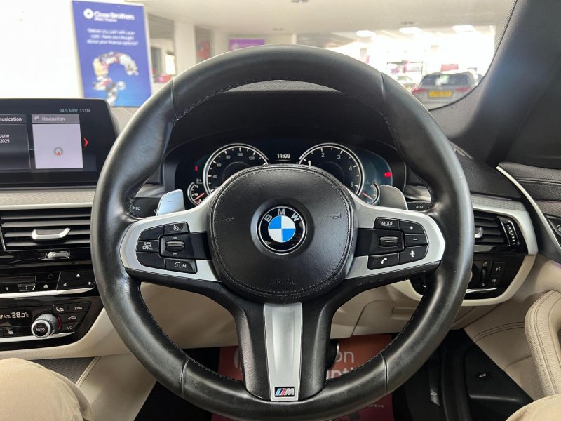BMW 5 SERIES