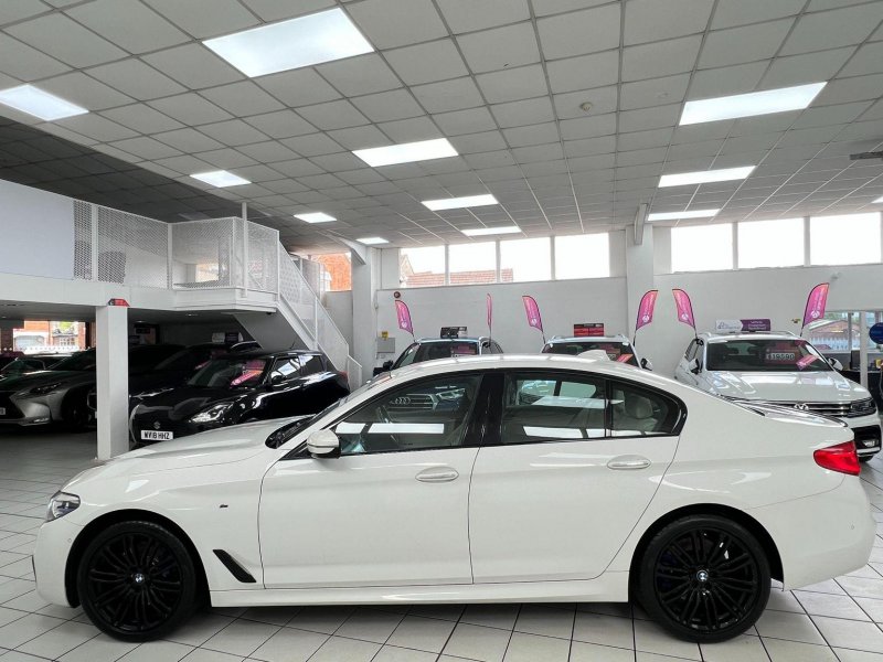 BMW 5 SERIES