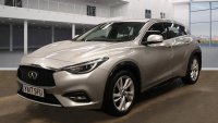 INFINITI Q30