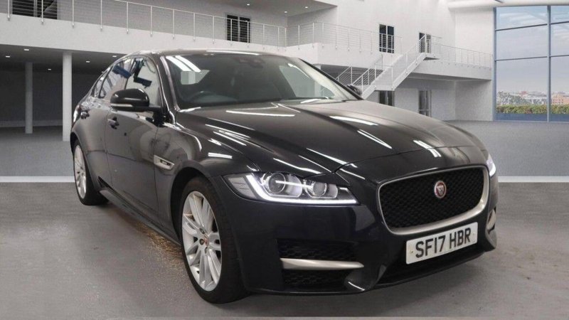 JAGUAR XF